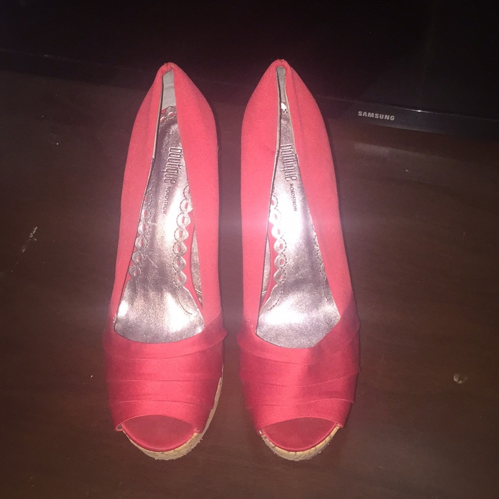 Boutique Nordstrom 4” wedge heels